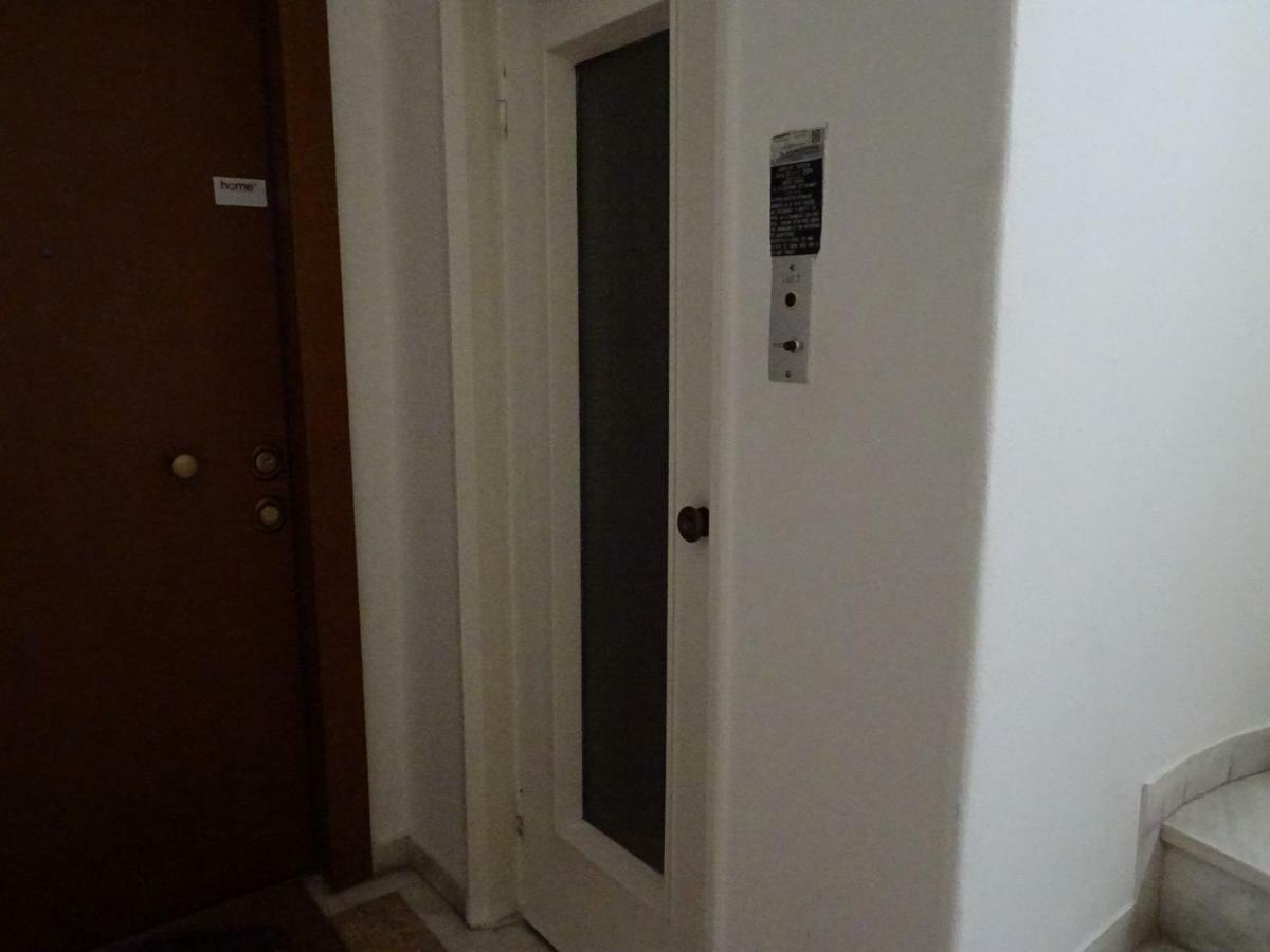 Chic Central Apartment In Evangelismos Metro Station Atina Dış mekan fotoğraf